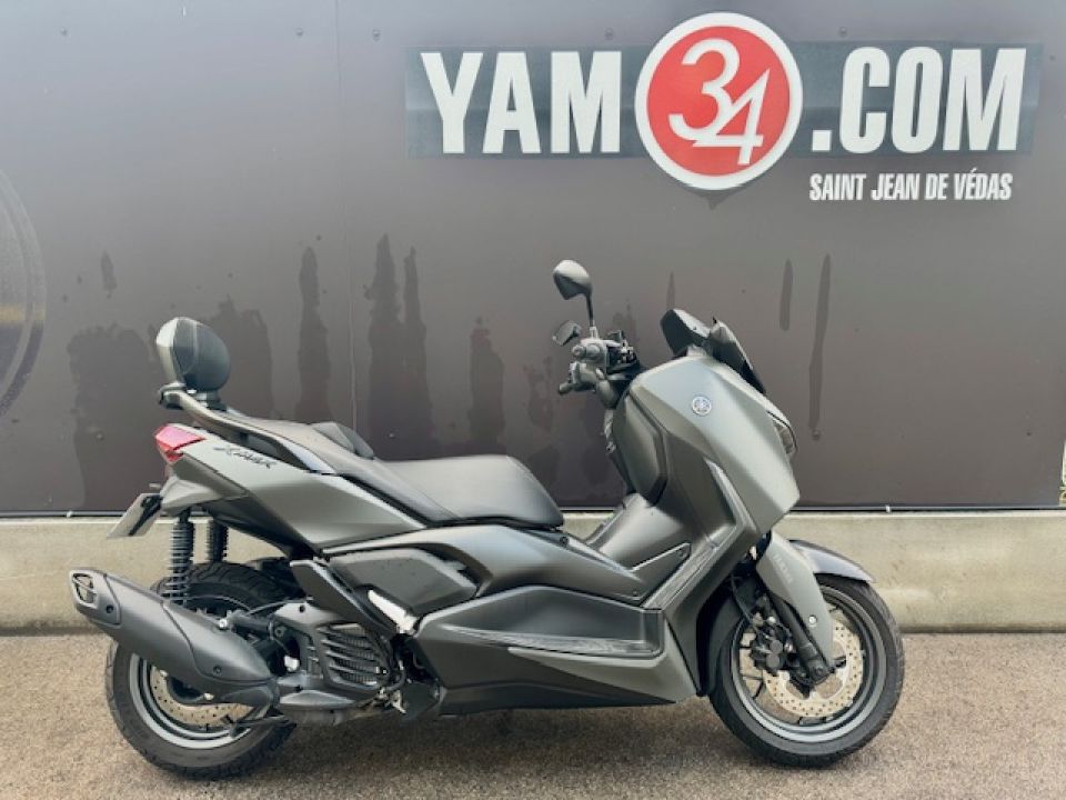YAMAHA XMAX 125 4