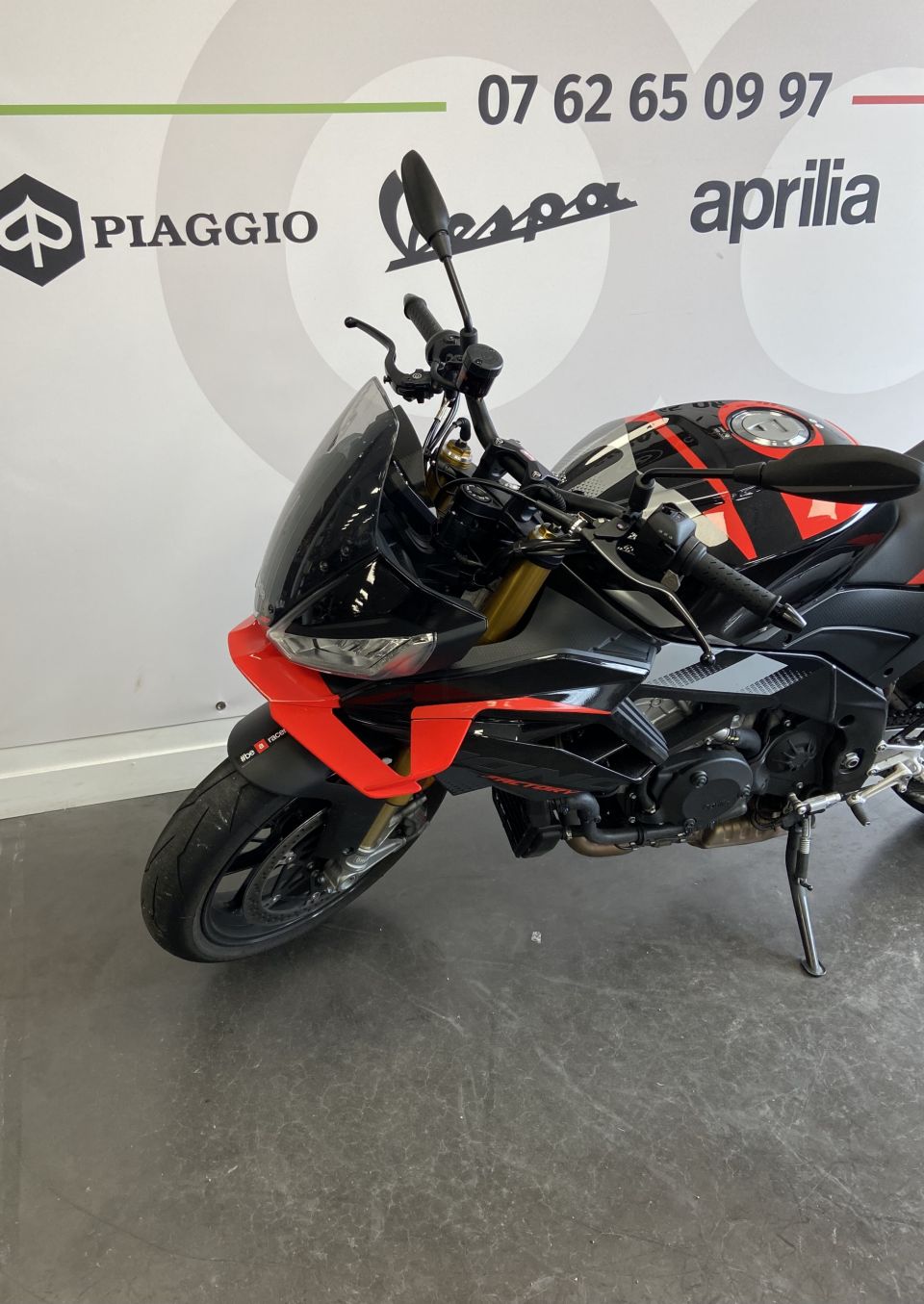 APRILIA TUONO 1100 V4 FACTORY 4