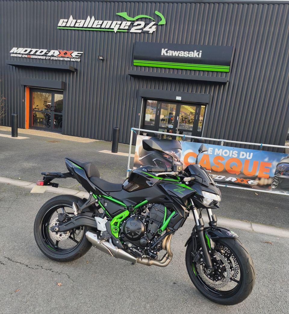 KAWASAKI Z 650 (47.5CV) 4