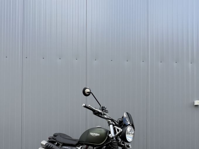 TRIUMPH SCRAMBLER 900 4