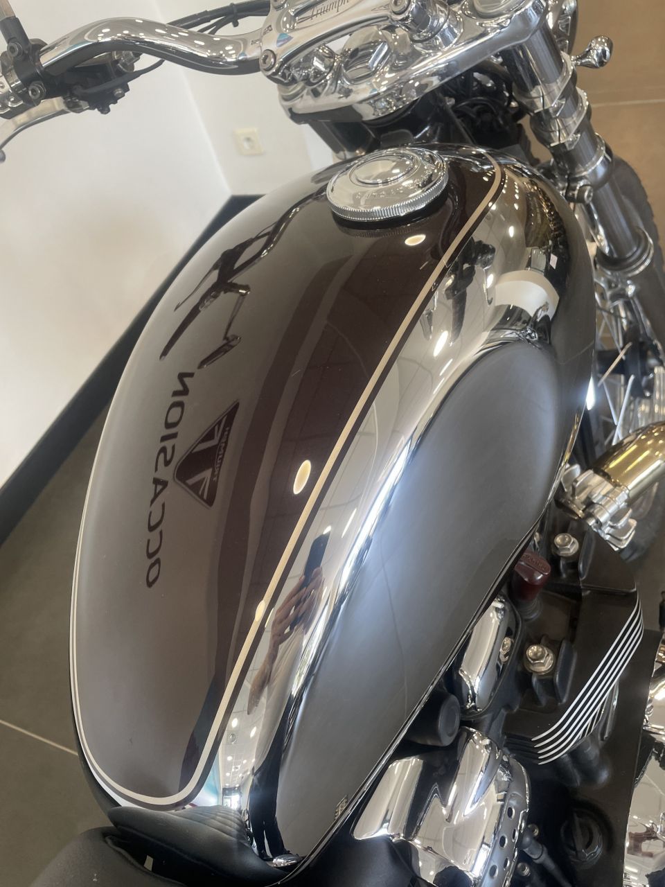 TRIUMPH STREET SCRAMBLER  900 4