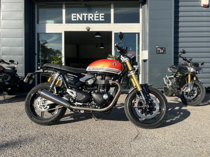 TRIUMPH Speed Twin 1200 RS 4