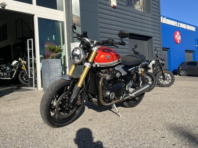 TRIUMPH Speed Twin 1200 RS 4