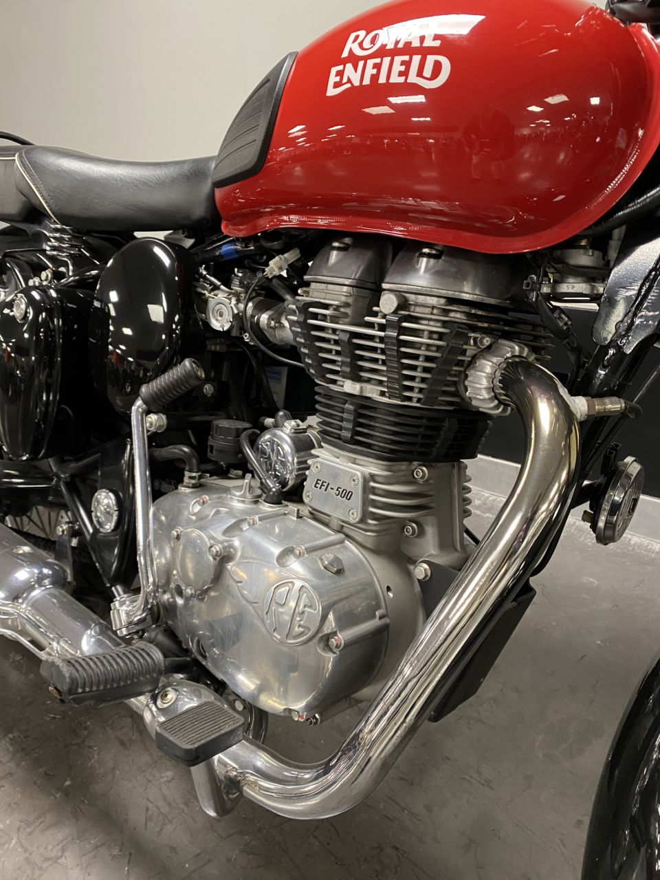 ROYAL ENFIELD BULLET 500 CLASSIC 4