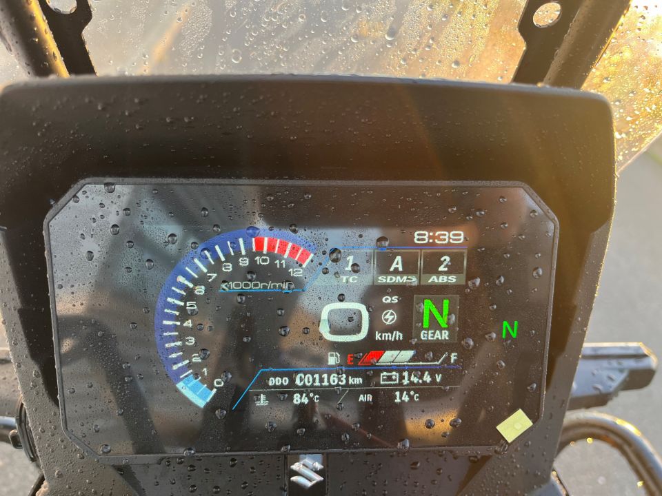 SUZUKI DL V-STROM 800DE 4