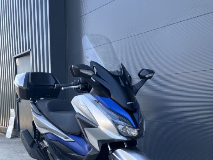 HONDA FORZA 125 ABS 4