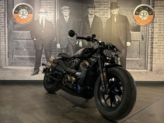 HARLEY-DAVIDSON SPORTSTER 1250 S 4