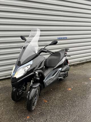 PIAGGIO MP3 300 HPE ABS ASR EURO5 - 2024