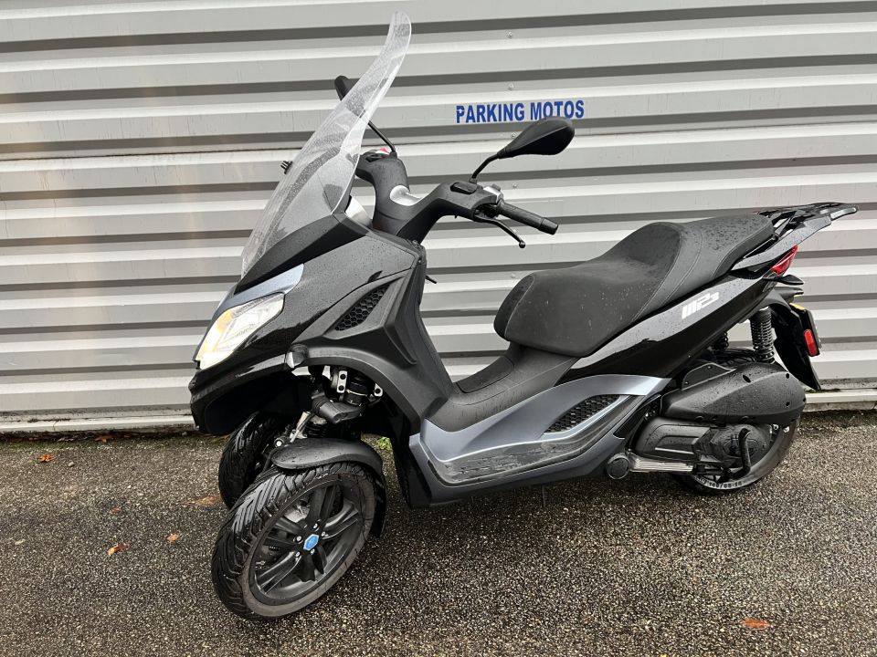 PIAGGIO MP3 300 HPE ABS ASR EURO5 4