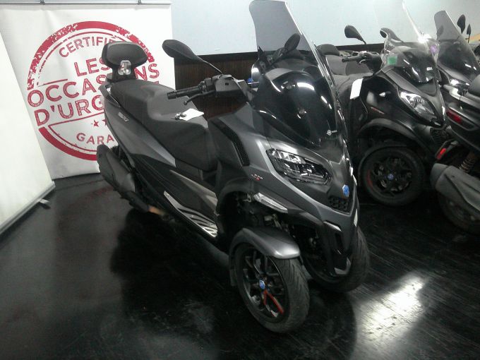 PIAGGIO MP3 530 HPE EXCLUSIVE 4