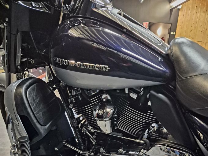HARLEY-DAVIDSON TOURING ELECTRA GLIDE 1868 ULTRA LIMITED 4