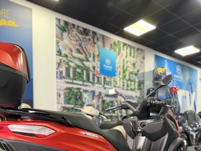 PIAGGIO MP3 400 LT SPORT 4
