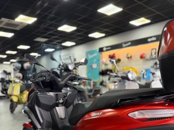 PIAGGIO MP3 400 LT SPORT 4