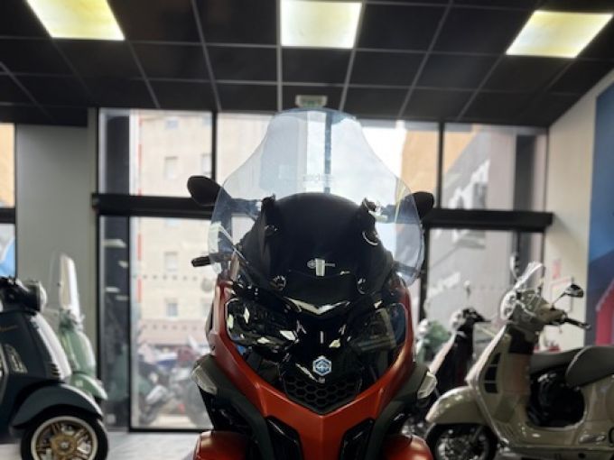 PIAGGIO MP3 400 LT SPORT 4