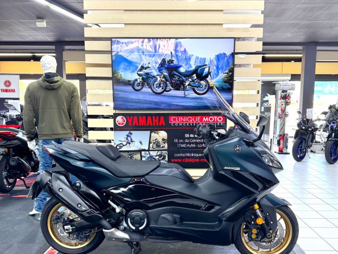 YAMAHA XP T-MAX 560 TECH MAX 4