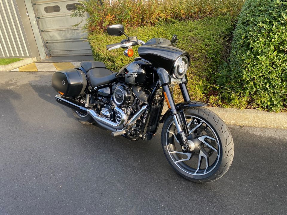 HARLEY-DAVIDSON SOFTAIL SPORT GLIDE 1745 4