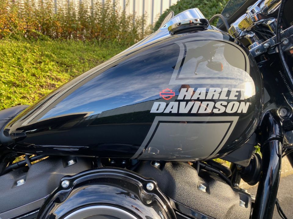 HARLEY-DAVIDSON SOFTAIL SPORT GLIDE 1745 4