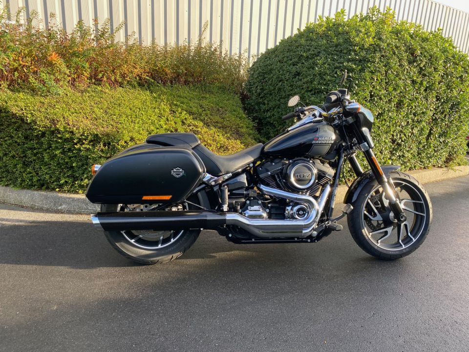 HARLEY-DAVIDSON SOFTAIL SPORT GLIDE 1745 4