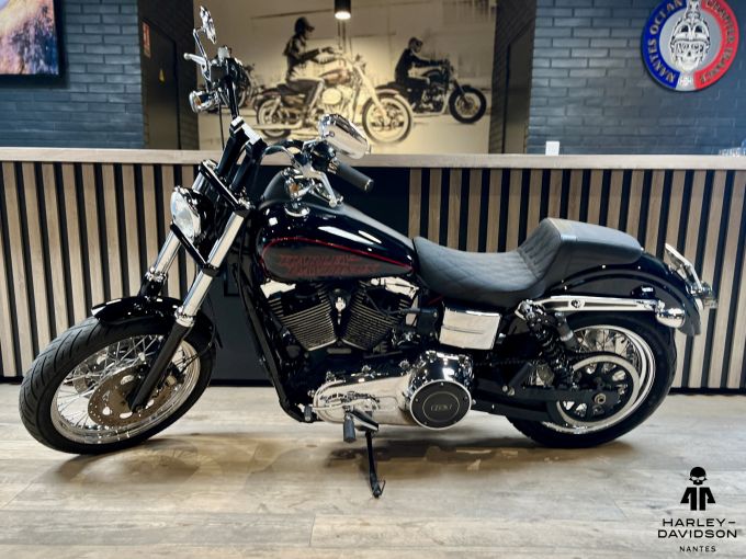 HARLEY-DAVIDSON DYNA LOW RIDER 1690 4