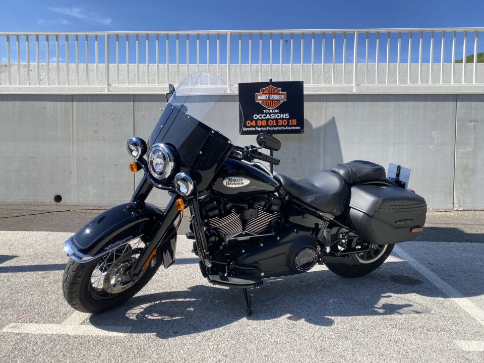 HARLEY-DAVIDSON SOFTAIL HERITAGE 1868 CLASSIC 4