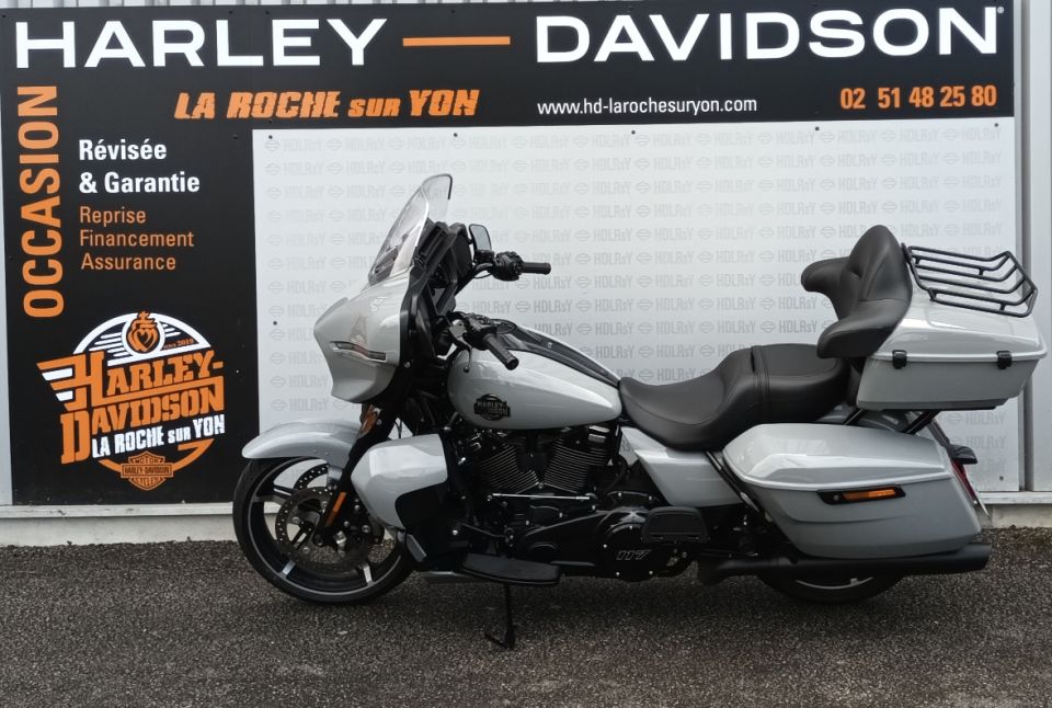 HARLEY-DAVIDSON TOURING STREET GLIDE 1923 ULTRA 4