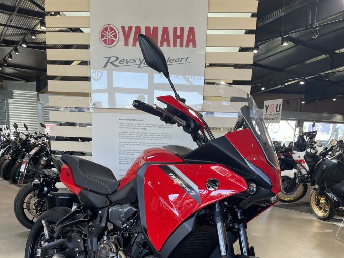 YAMAHA TRACER 7 4