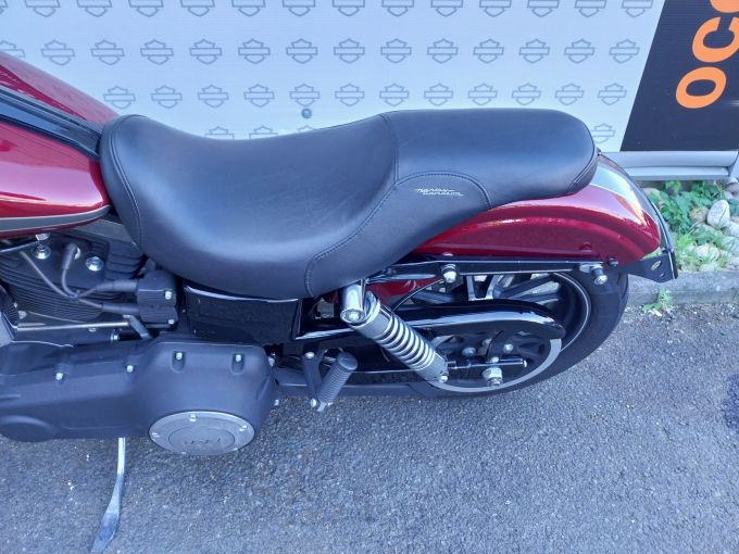 HARLEY-DAVIDSON DYNA STREET BOB 1690 4