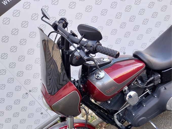 HARLEY-DAVIDSON DYNA STREET BOB 1690 4