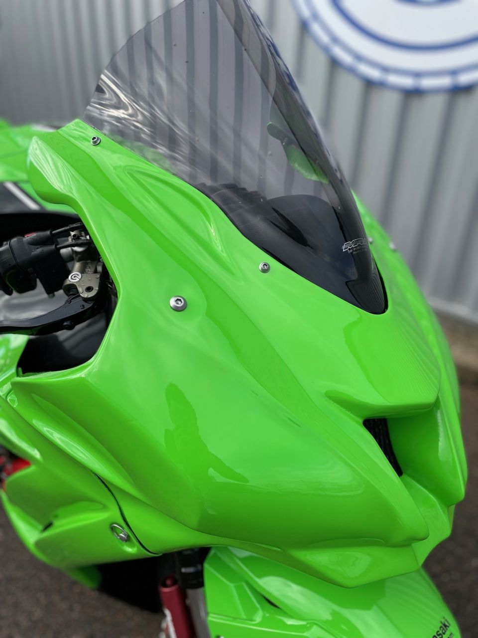 KAWASAKI ZX-10R 4