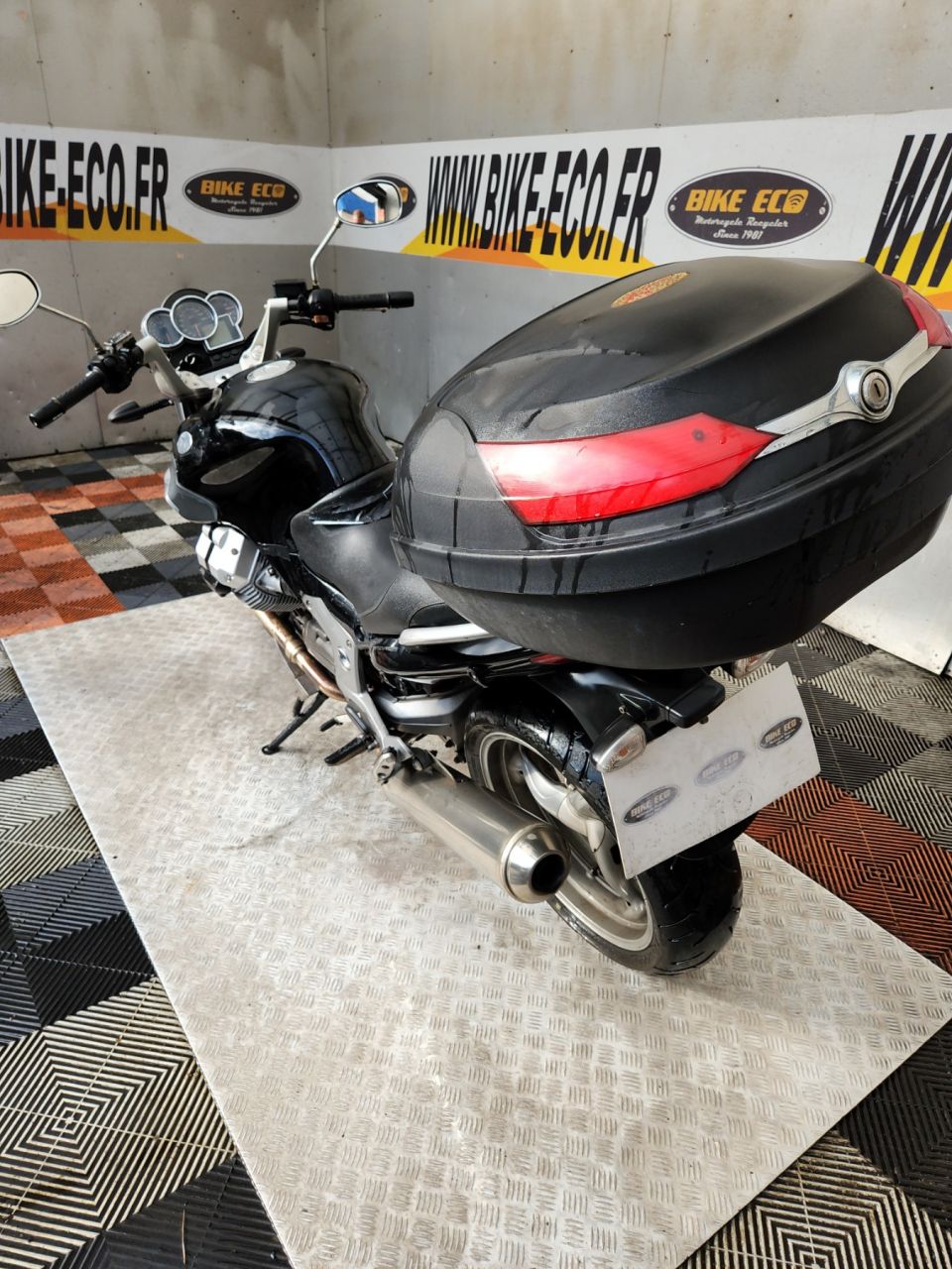 MOTO GUZZI BREVA 850 4