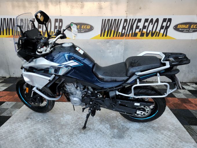CF MOTO 800 MT 4