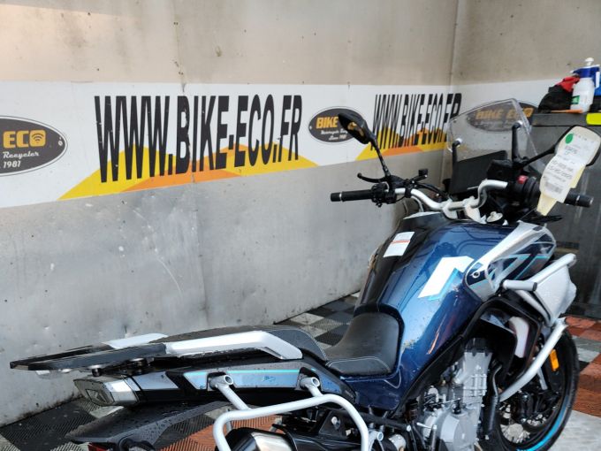 CF MOTO 800 MT 4