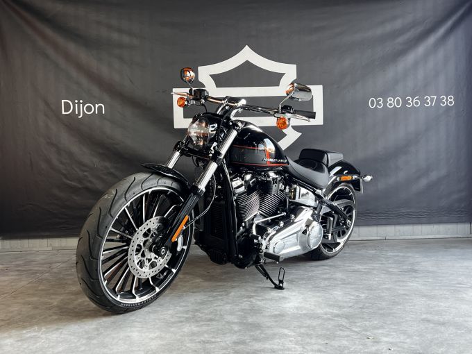 HARLEY-DAVIDSON SOFTAIL BREAKOUT 1923 4