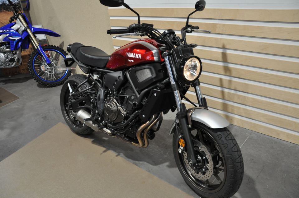 YAMAHA XSR 700 35KW 4