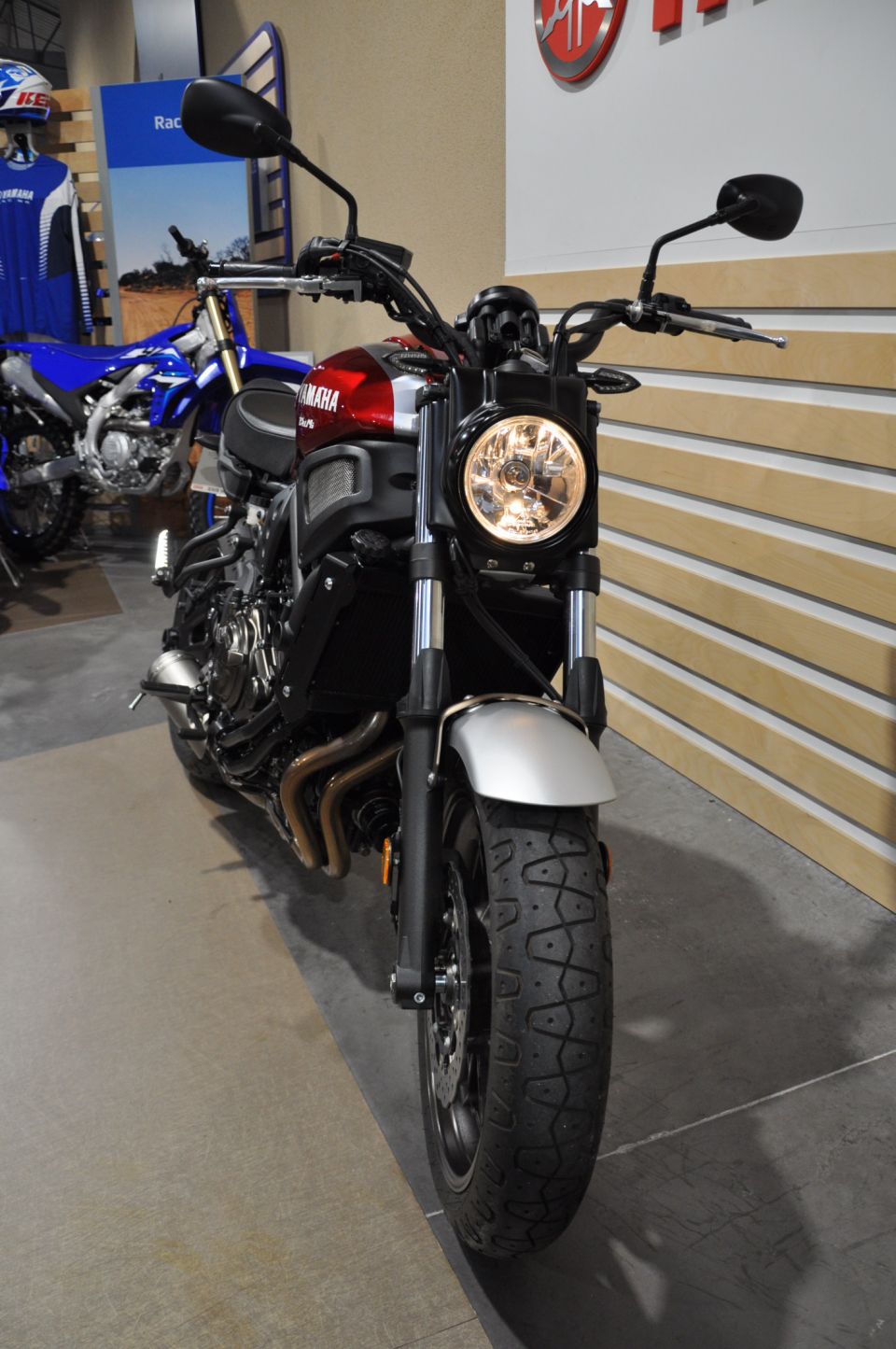 YAMAHA XSR 700 35KW 4