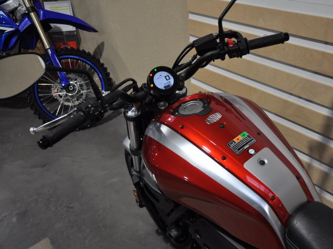 YAMAHA XSR 700 35KW 4