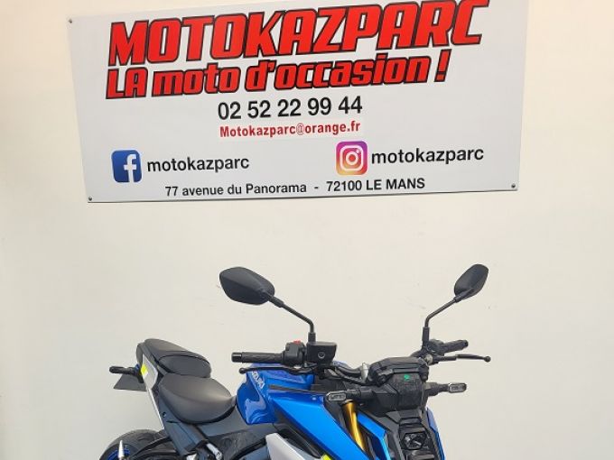 SUZUKI GSX-S 1000 4