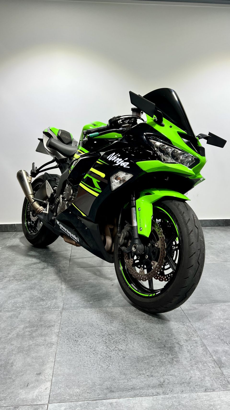 KAWASAKI ZX-6R 636 4