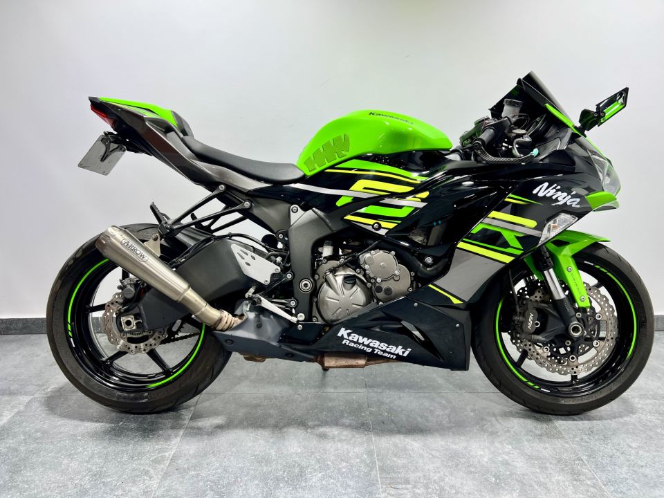 KAWASAKI ZX-6R 636 4