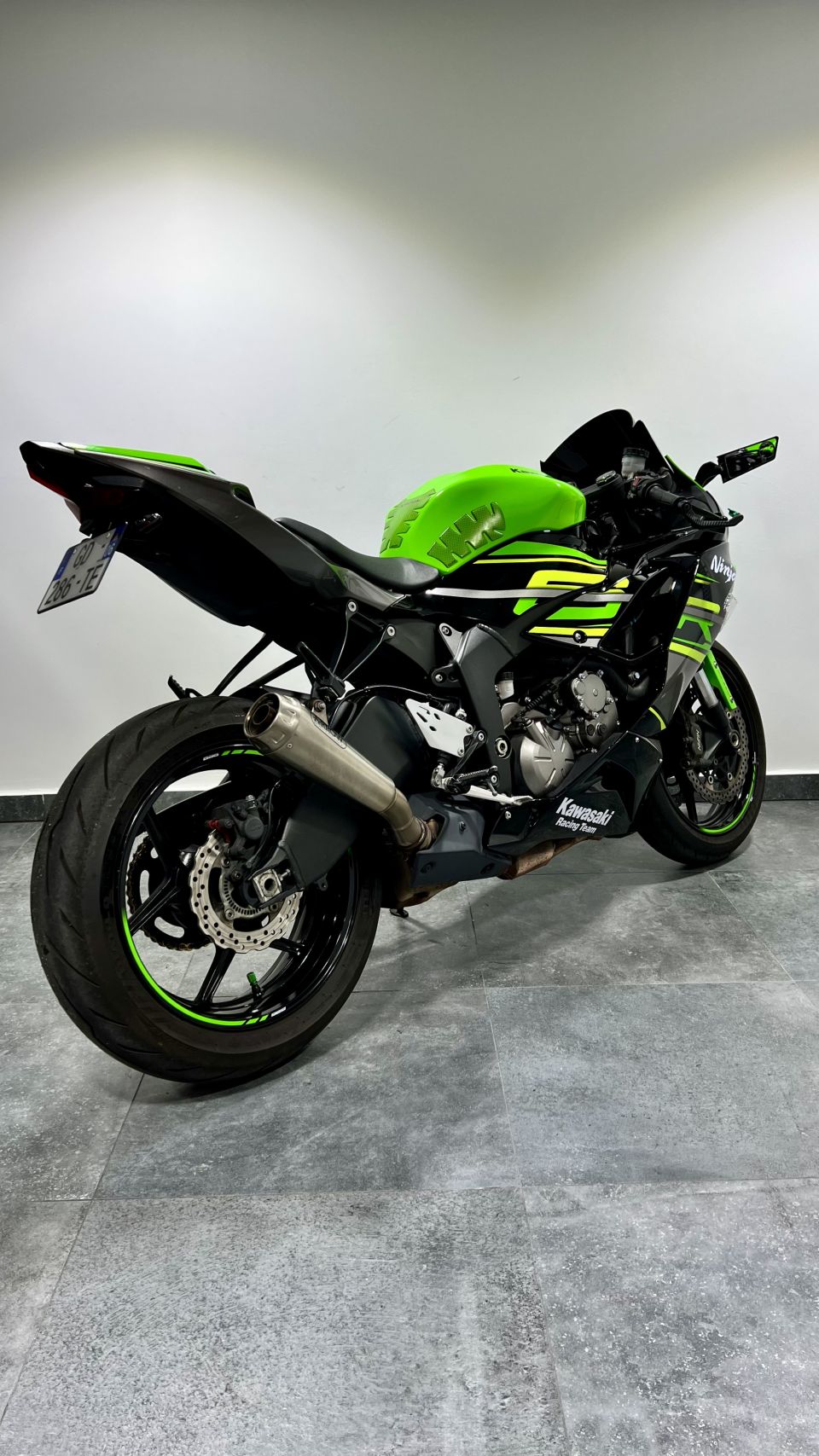 KAWASAKI ZX-6R 636 4