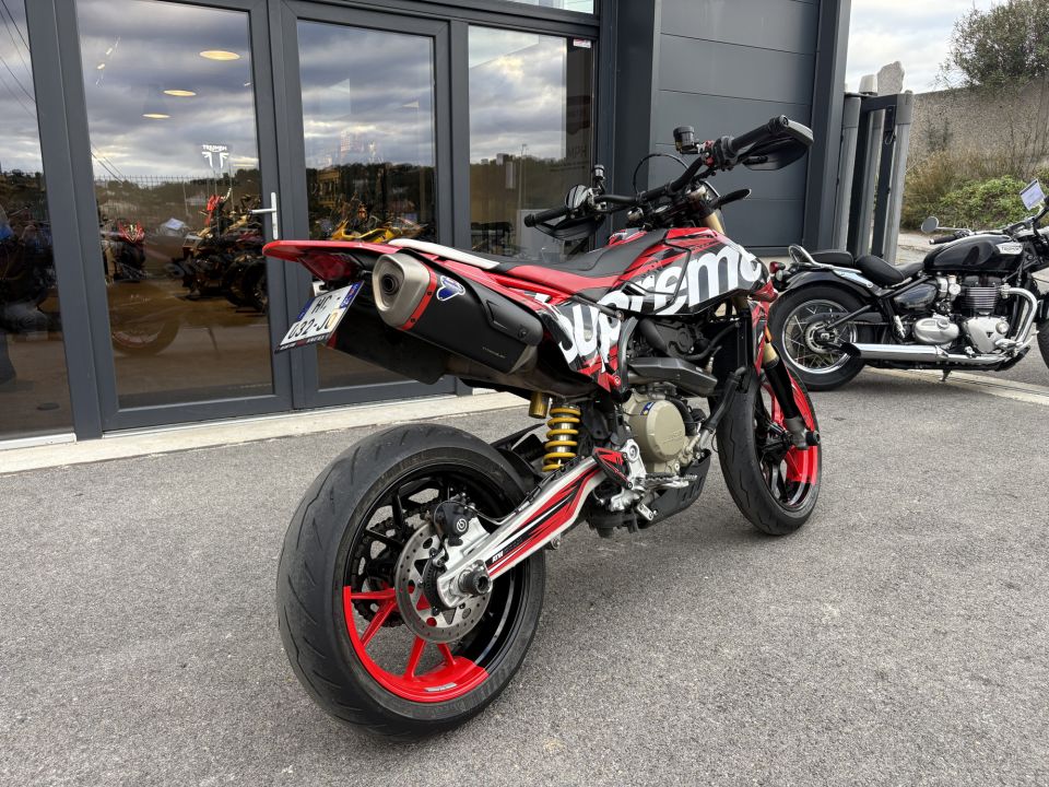 DUCATI HYPERMOTARD 698 RVE 4