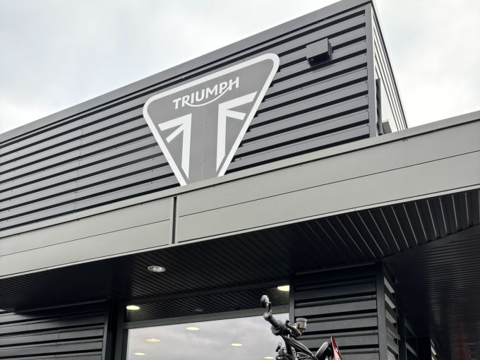 TRIUMPH SCRAMBLER 1200 XE 4