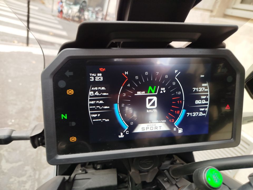 YAMAHA TRACER 9 GT+ 4