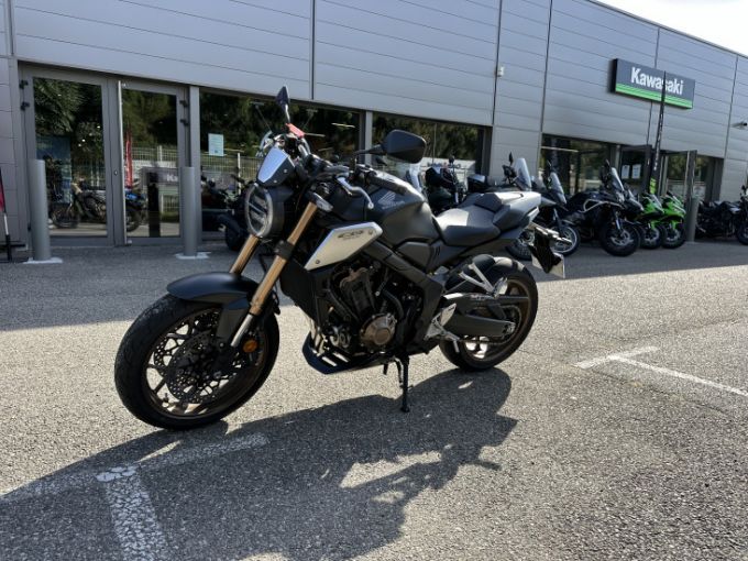 HONDA CB650R 4