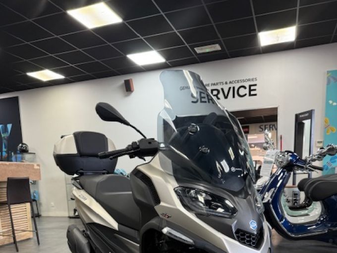PIAGGIO MP3 530 HPE EXCLUSIVE 4