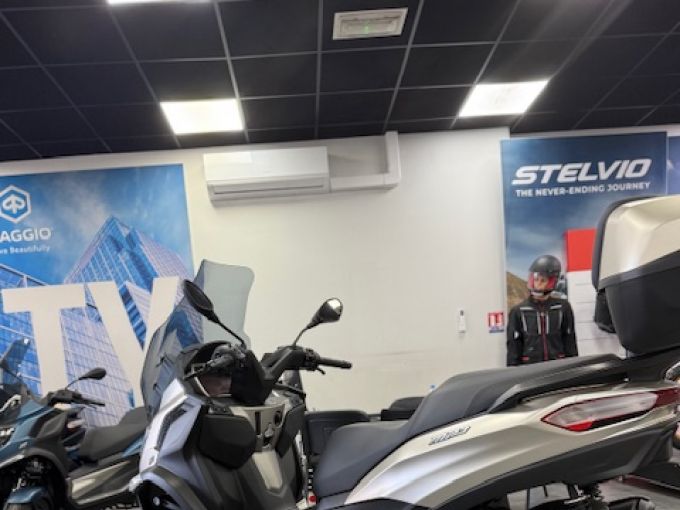 PIAGGIO MP3 530 HPE EXCLUSIVE 4