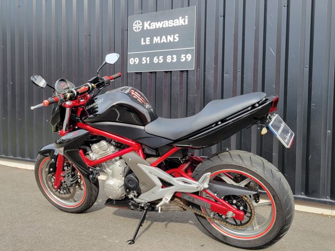KAWASAKI ER-6 4
