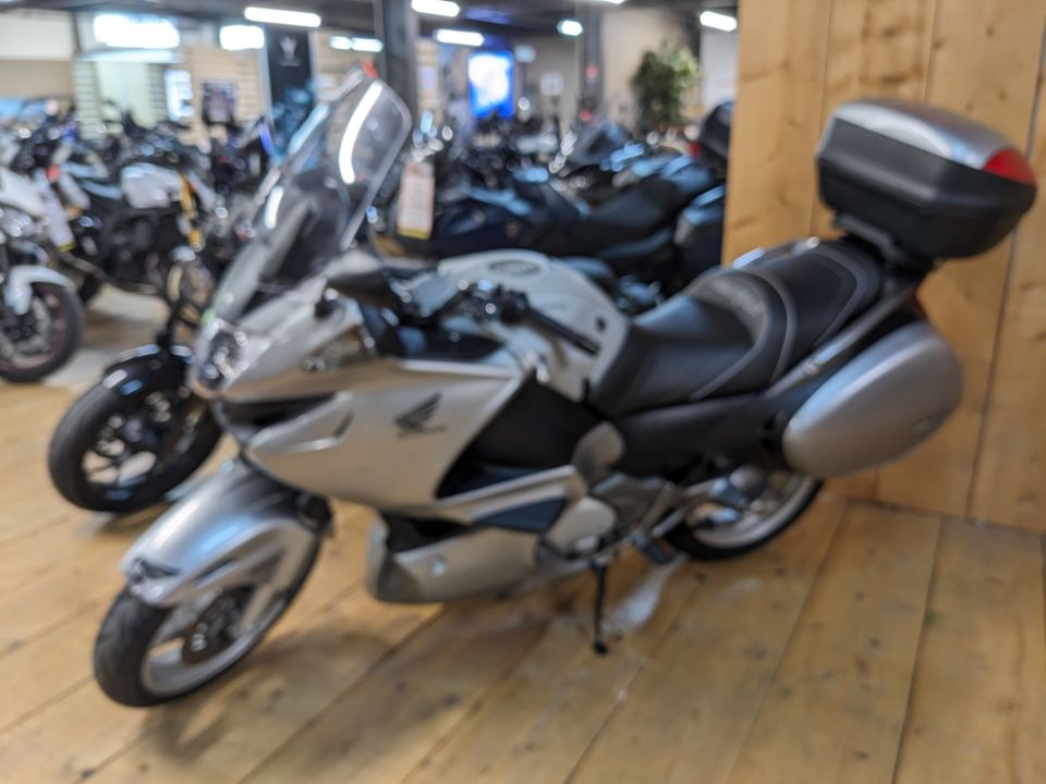 HONDA NT DEAUVILLE 700 ABS 4
