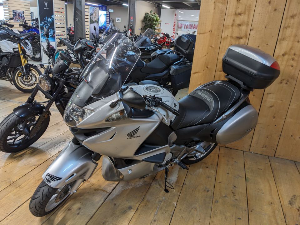 HONDA NT DEAUVILLE 700 ABS 4