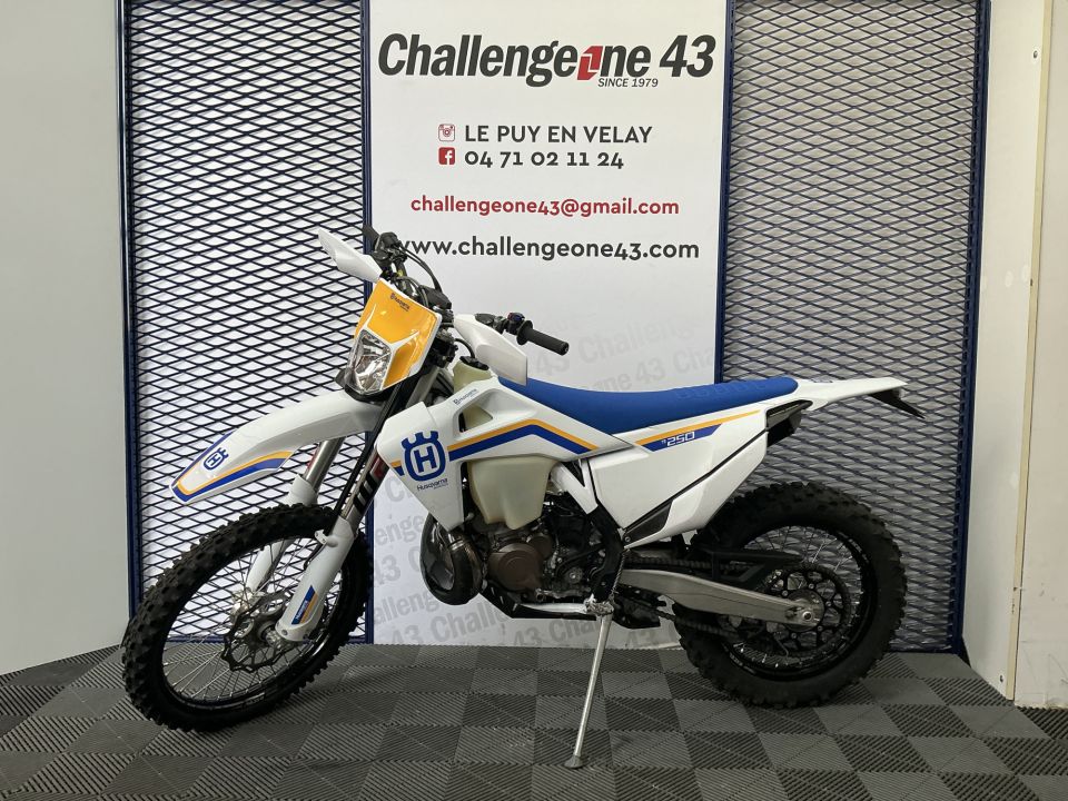 HUSQVARNA TE 250 HERITAGE 4